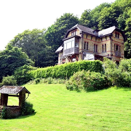 A Beautiful Art Nouveau House With An Enormous Garden Holiday home *